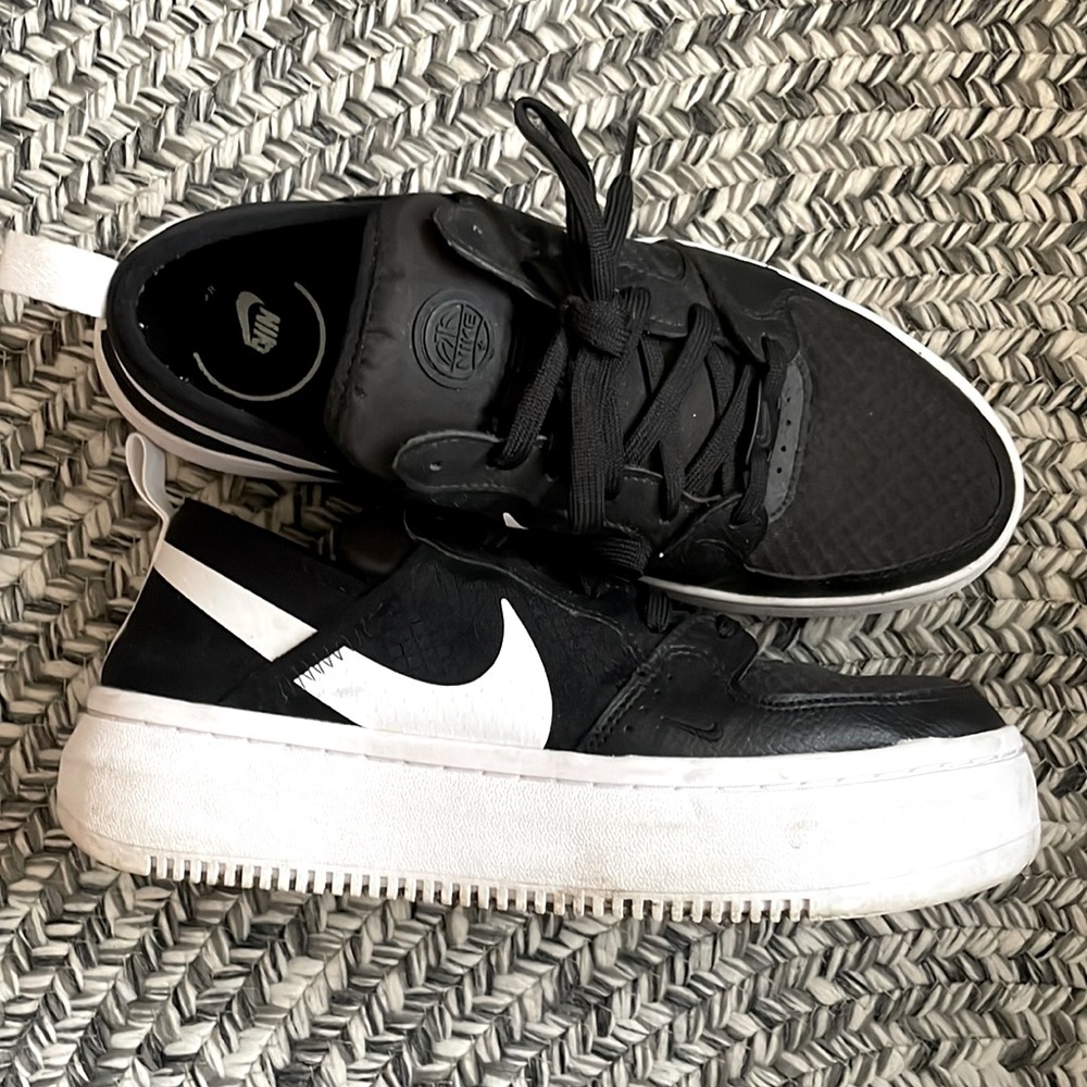 Platform Nike Air Force 1s
